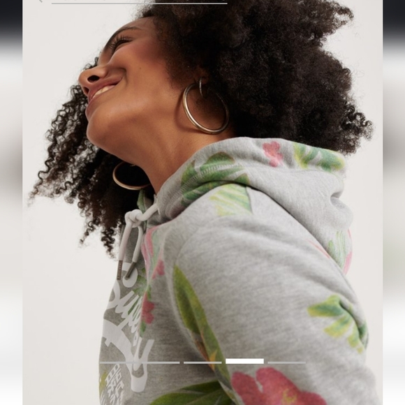 NWT Superdry And Co Vintage Logo Photo Tropical Floral Hoodie Sweatshirt - Picture 3 of 12